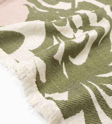 Koc z wzorem KUUTAMO Blanket 130x180 Olive-Rose