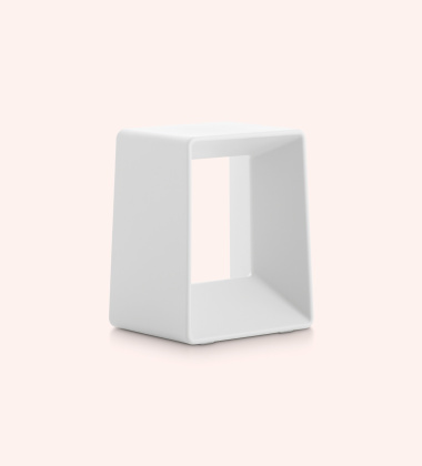 Stołek z tworzywa 32x26xh40 AIR LOW Stool Indoor-Outdoor White